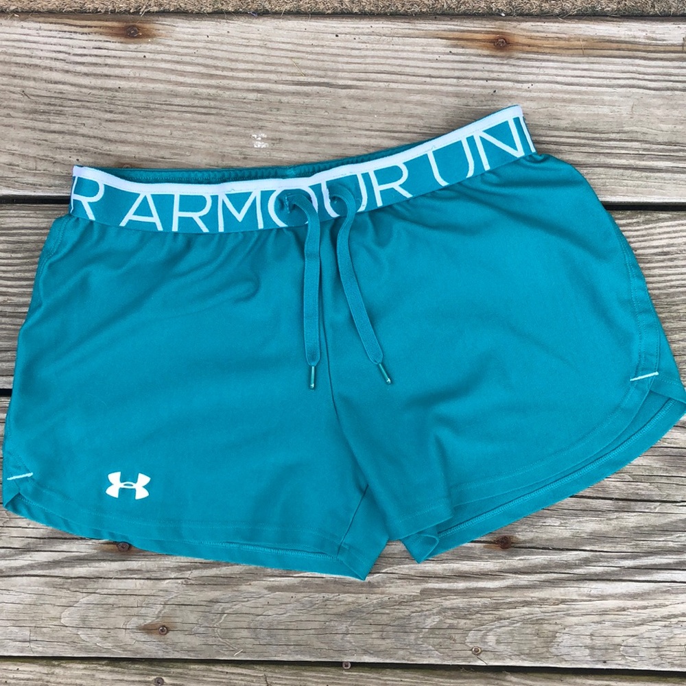 UNDER ARMOUR SHORTS